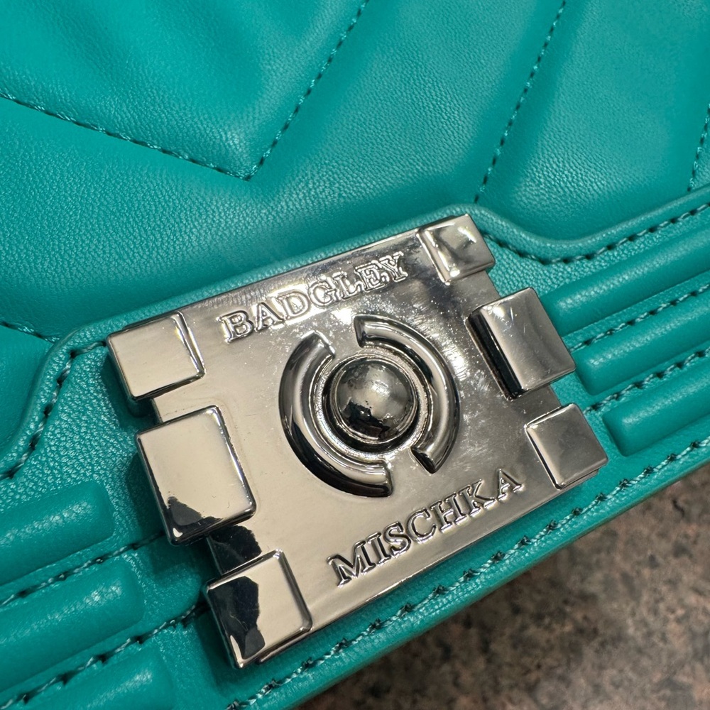 Badgley Mischka Teal Quilted Crossbody Bag - Picture 2 of 5